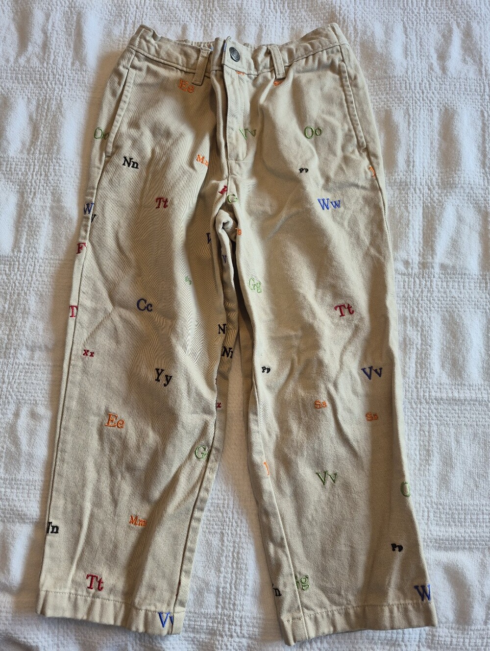 Lands' End boys size 5T embroidered letters, tan, back waist elastic VGUC
